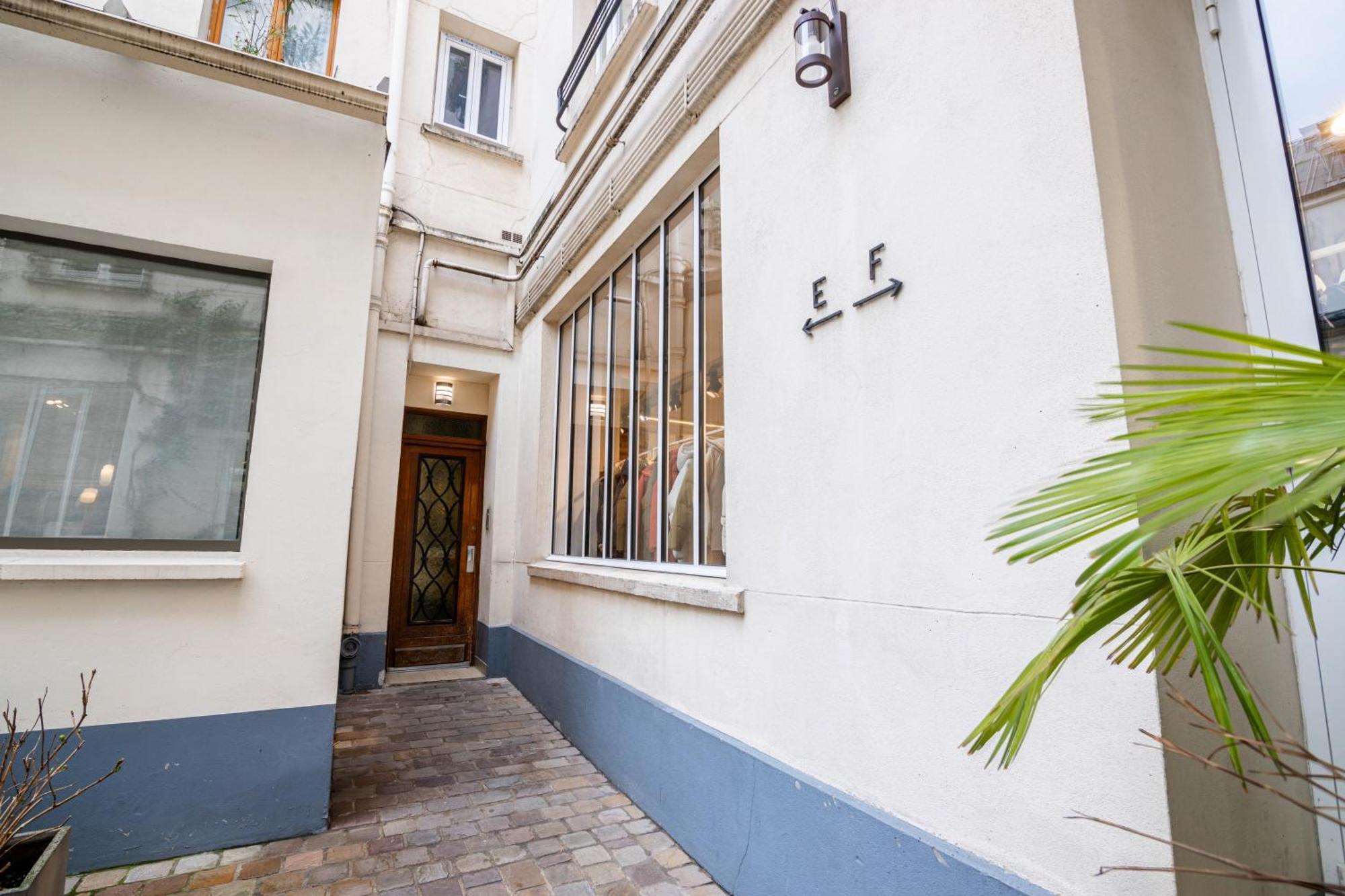 Luxurious 1 Bedroom Quartier De La Bastille Free Netflix Paris Eksteriør billede
